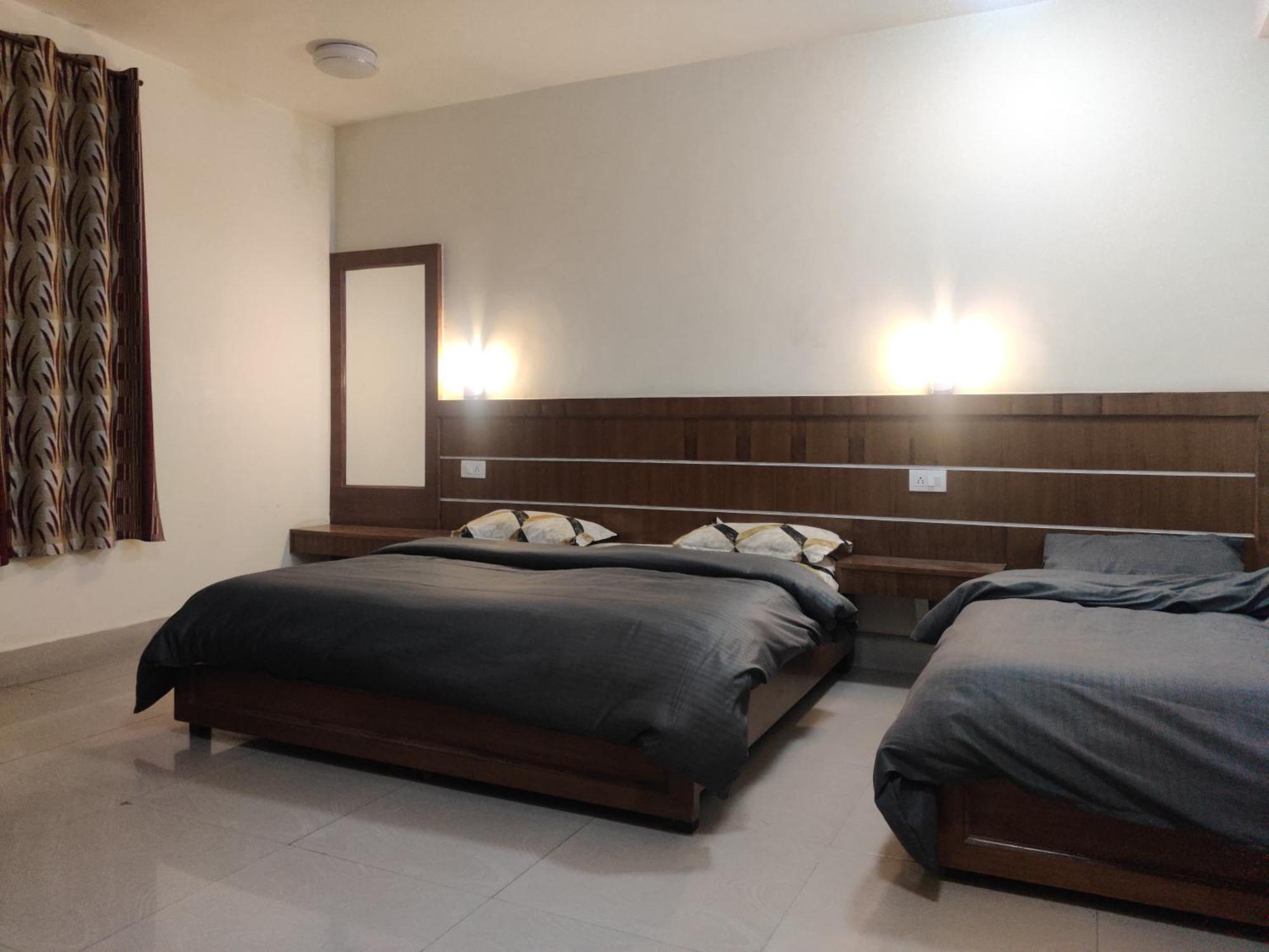 Hotel Hv Nahan Exterior photo